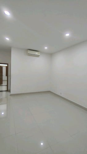 House for rent have furniture