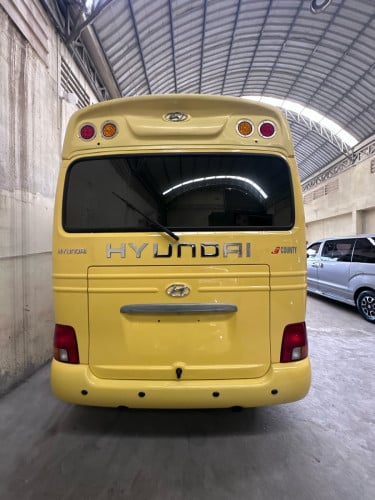 Hyundai county 2012 23999$
