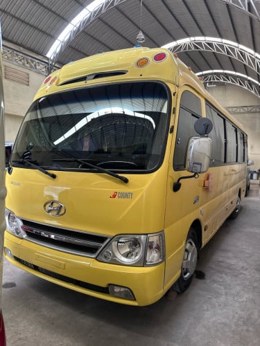 Hyundai county 2012 23999$