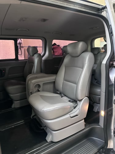 Hyundai starex 2014 16300$