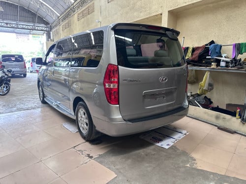 Hyundai starex 2014 16300$