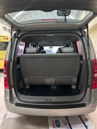 Hyundai starex 2014 16300$