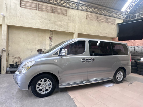 Hyundai starex 2014 16300$