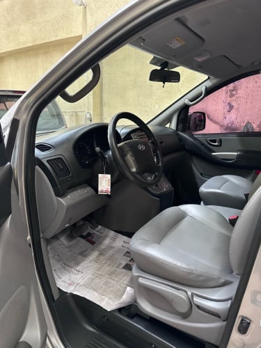 Hyundai starex 2014 16300$