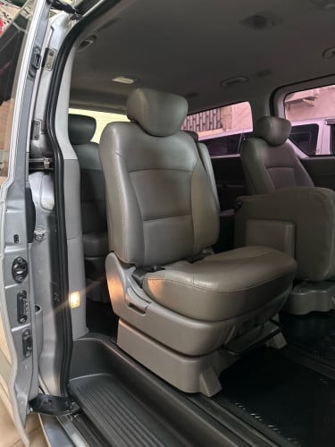 Hyundai starex 2014 16300$