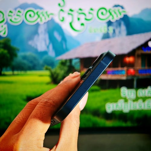 iPhone 13 ថ្ម100%/128G សំណុំស៊ីន(វ៉ៃដូរបាន)មានធានាច្បាស់លាស់ត្រឹមត្រូវ