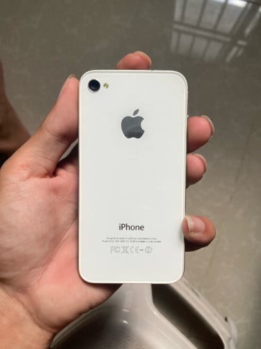 iPhone 4