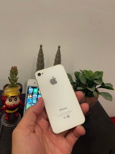 Iphone 4s jailbreak របស់កម្រ