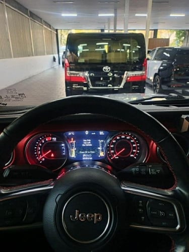 Jeep Rubicon 2021 ធានាឡានស្អាត លក់ក្នុងតម្លៃសាង មកមើលផ្ទាល់បាន ចរចារគ្នាបាន