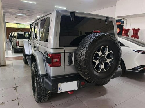 Jeep Rubicon 2021 ធានាឡានស្អាត លក់ក្នុងតម្លៃសាង មកមើលផ្ទាល់បាន ចរចារគ្នាបាន