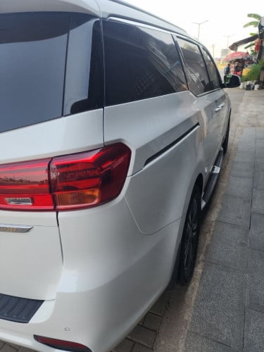 Kia Carnival 2020 (Full option) ម្ចាស់ដើមកាត់ឈ្មោះជូន