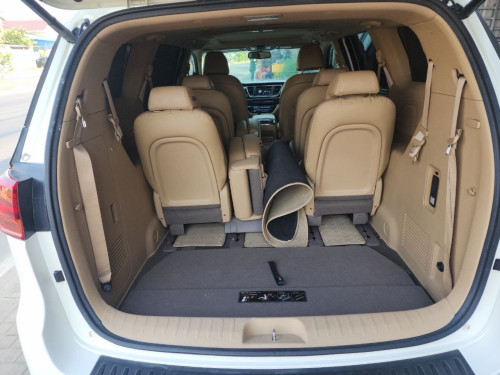 Kia Carnival 2020 (Full option) ម្ចាស់ដើមកាត់ឈ្មោះជូន