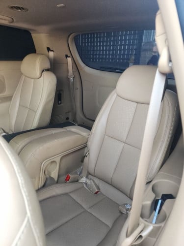 Kia Carnival 2020 (Full option) ម្ចាស់ដើមកាត់ឈ្មោះជូន