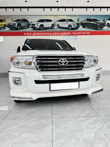 Land Cruiser 2015 full option