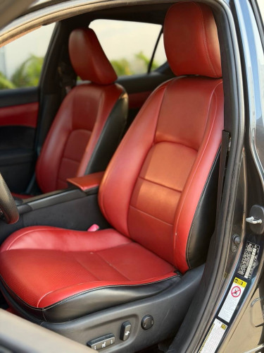 Lexus CT 200h 2011 full កាន់លុយ 5500$ ដកឡានបាន