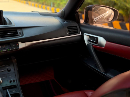 Lexus CT 200h 2011 full កាន់លុយ 5500$ ដកឡានបាន