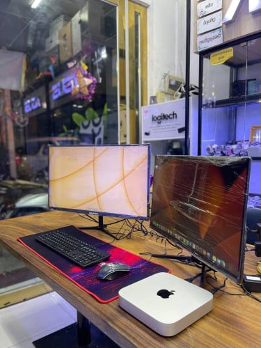 Mac mini M2