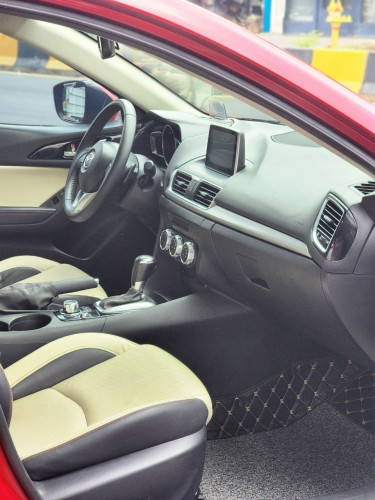 MAZDA 3 2015 ឡានថ្មីណាស់សុីនមួយជុំ