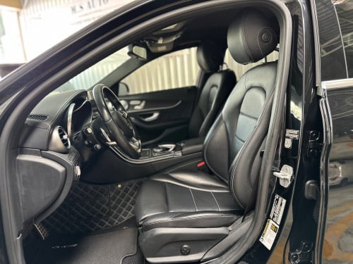 Mercedes Benz C300 AMG 2015 ក្រដាសពន្ធថ្មី