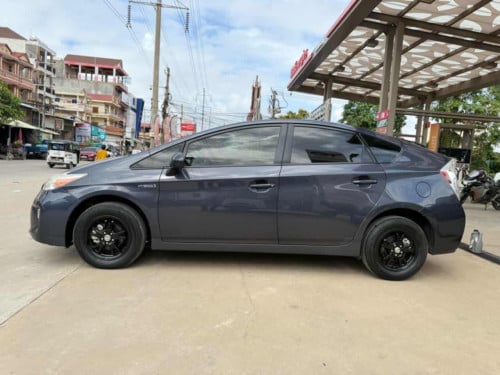 Prius 2013 Option3