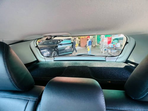 Prius C 2012 option4