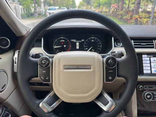 Range Rover Vogue LWB Autobiography(តួរវែង)