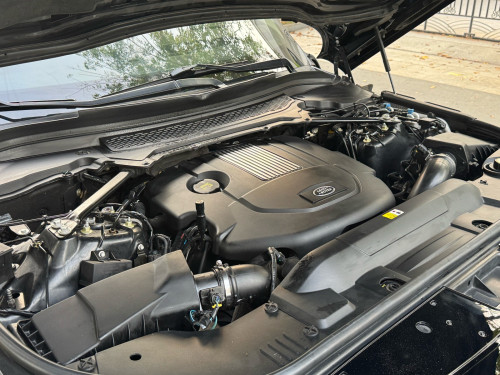 Range Rover Vogue LWB Autobiography(តួរវែង)