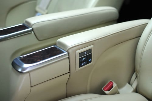 TOYOTA ALPHAD