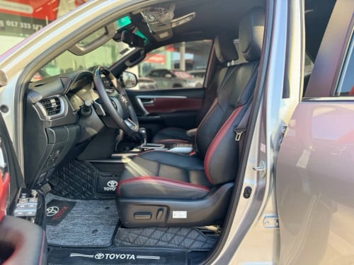 Toyota Fortuner 2025