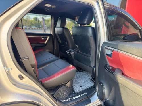 Toyota Fortuner 2025