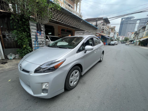 Toyota Prius 2011 option3 new tax paper