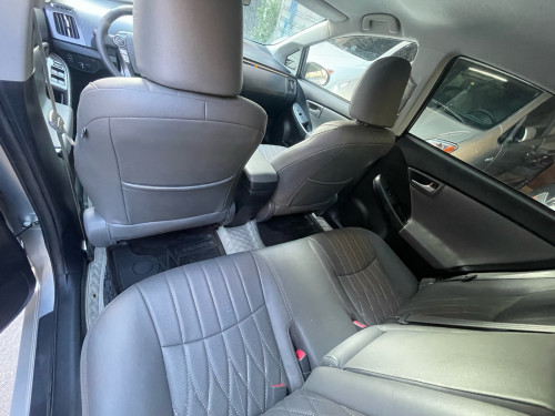 Toyota Prius 2012 option2 up android new tax paper
