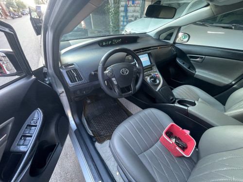 Toyota Prius 2012 option2 up android new tax paper