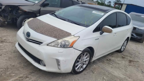 Toyota Prius V 2013 Option 5 Full Advanced Technology