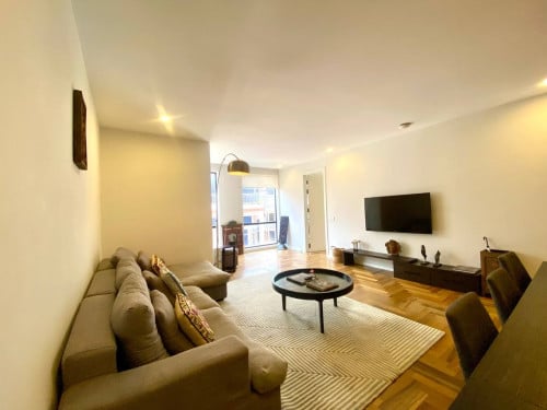Western Style Condo for Sale near BKK1