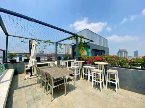 Western Style Condo for Sale near BKK1