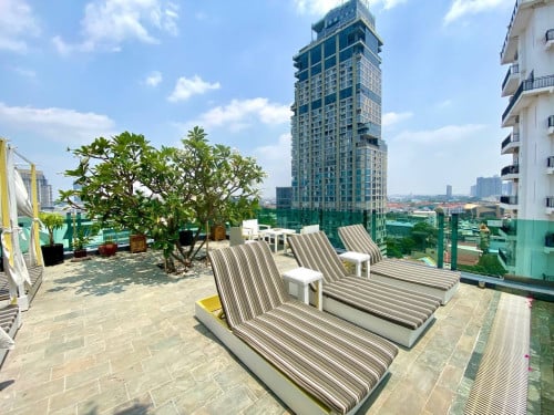 Western Style Condo for Sale near BKK1