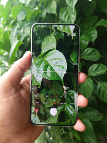 Xiaomi 13 8g/256g_CH(វៃដូរបាន)👉$185