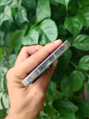 Xiaomi 13 8g/256g_CH(វៃដូរបាន)👉$185