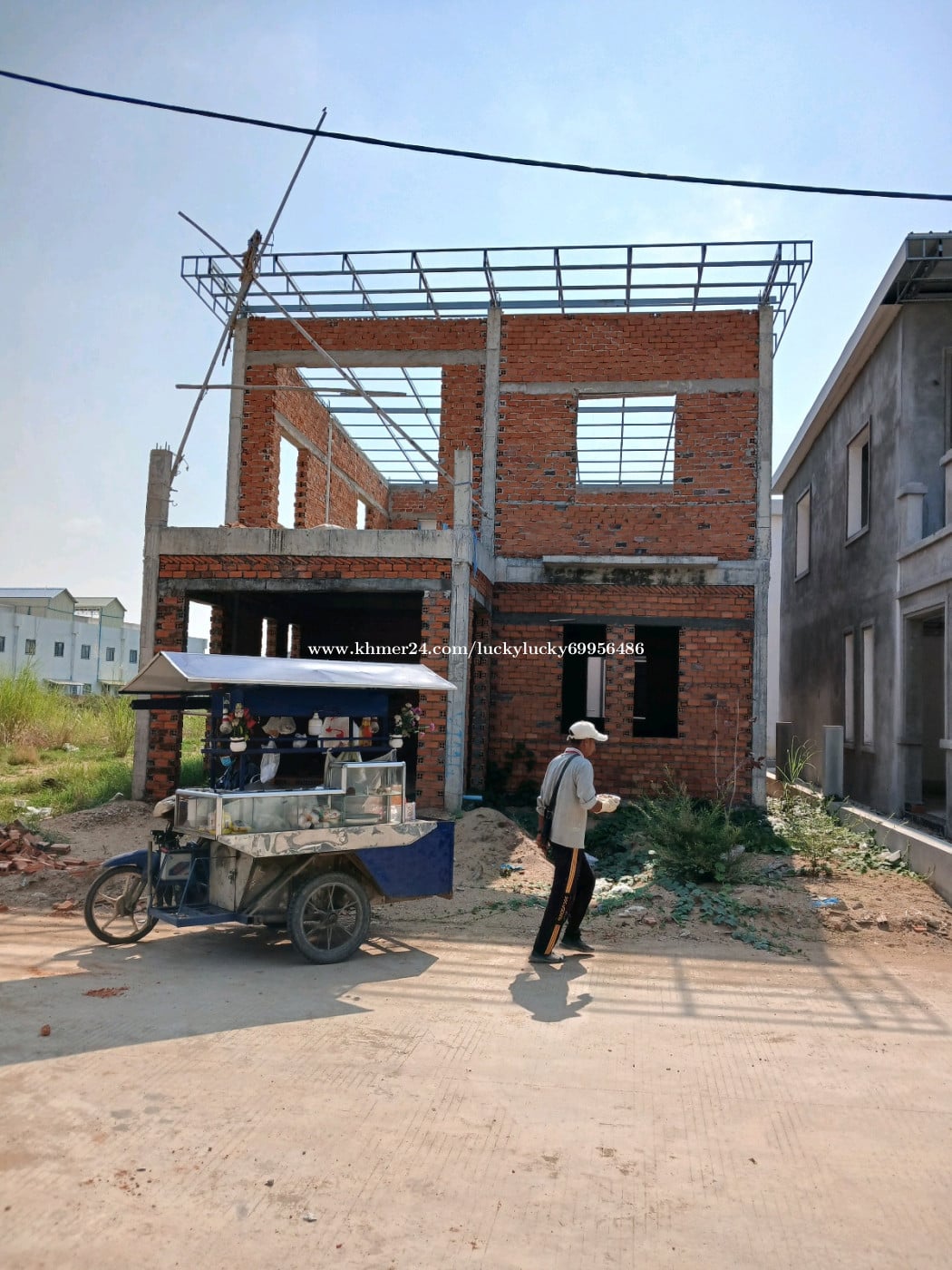 ផ្ទះវិឡាឣិដ្ឋក្រហម