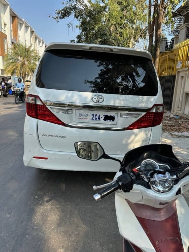 ឡានលក់ម្ចាស់ផ្ទាល់