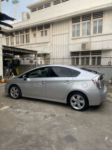 រថយន្ដសម្រាប់លក់