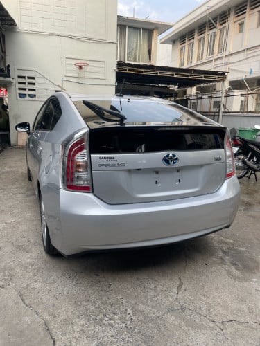 រថយន្ដសម្រាប់លក់