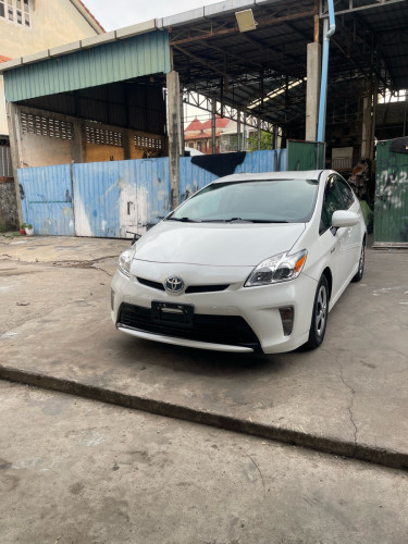 រថយន្ដសម្រាប់លក់