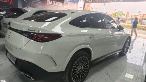 មានលក់ឡាន