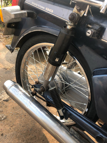 ម៉ូតូលក់