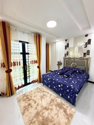 មានផ្ទះសង់រួច100% តម្លៃបង់ផ្តាច់29900$ ទីតាំងខាងលិចផ្សារអូដឹម ជាប់តំបន់សេដ្ឋកិច្ចពិសេស