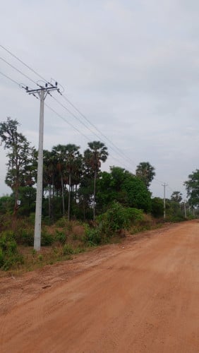 ក្រុងឧដុង្មម៉ែជ័យ ក្បាលដី100Mជាង