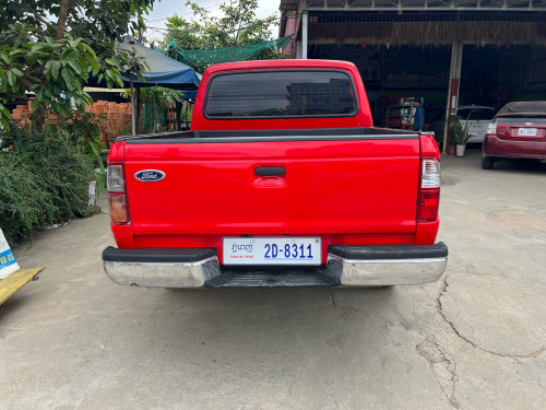 ឡានលក់ ford 2006 លេខដៃ