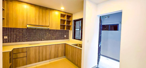 #forsale ✅វីឡាភ្លោះ លក់បន្ទាន់ នៅបុរី ជីបម៉ុង 6A
